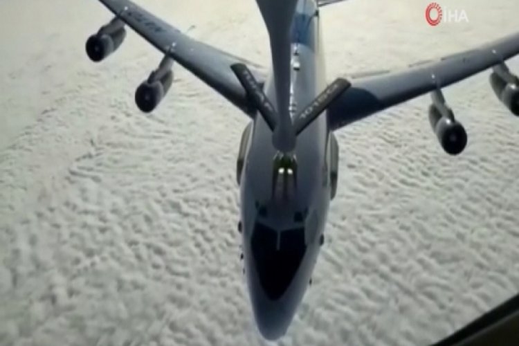T&uuml;rk u&ccedil;ağından NATO u&ccedil;ağına yakıt ikmali