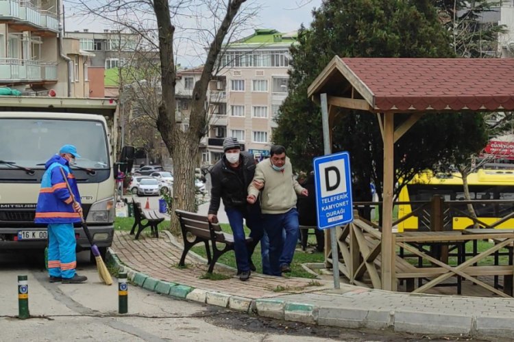 Bursa'da bir sahte i&ccedil;ki vakası daha: &Ouml;l&uuml;yorum ben
