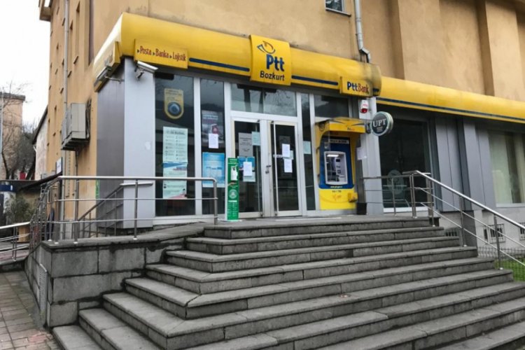 PTT Şubesi, korona vir&uuml;s nedeniyle 10 g&uuml;n kapatıldı