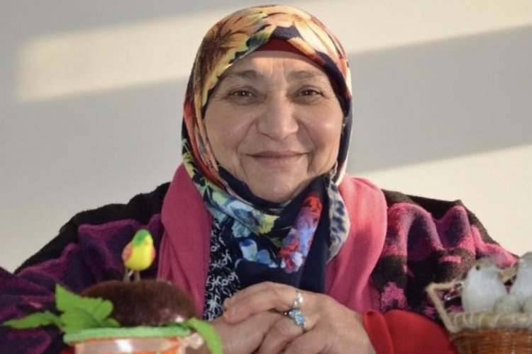 Kız kardeşiyle tartışan ağabey annesini bı&ccedil;akladı