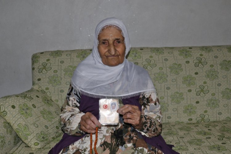 103 yaşındaki Emine nine, konronavir&uuml;s&uuml; de yendi