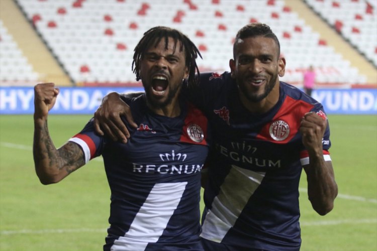 Antalyasporlu Amilton gol suskunluğunu bozdu