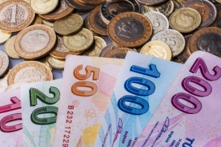 T&uuml;rk-İş, T&Uuml;İK'in asgari &uuml;cret &ouml;nerisine tepki g&ouml;sterdi