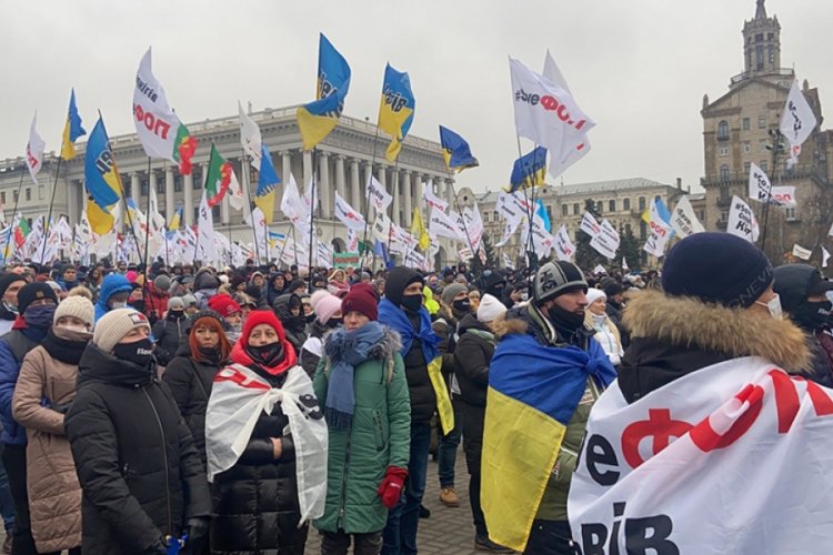 Ukrayna'daki eylemler devam ediyor