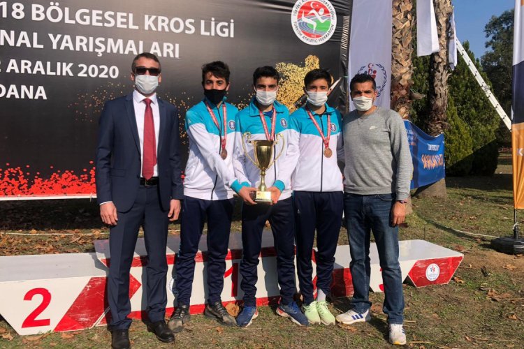 K&uuml;tahya Atletizm Takımı, T&uuml;rkiye &uuml;&ccedil;&uuml;nc&uuml;s&uuml; oldu