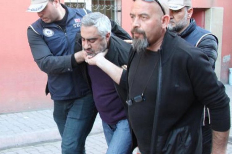 Polise çarpıp kaçan FETÖ sanığının cezası 7.5 yıla düşürüldü