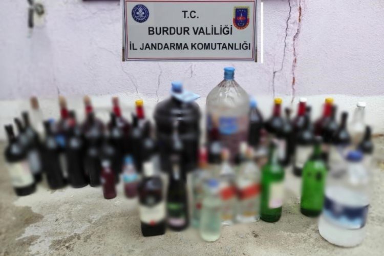 Burdur'da kaçak içki operasyonu