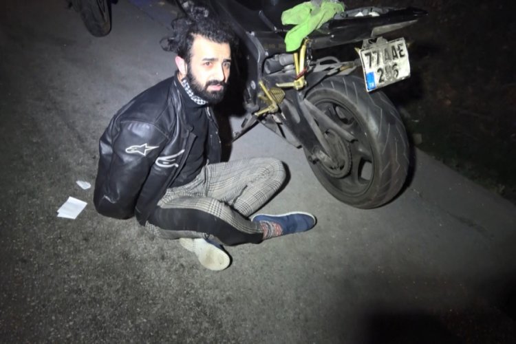 Bursa'da polisten ka&ccedil;an motosikletliye ceza yağdı