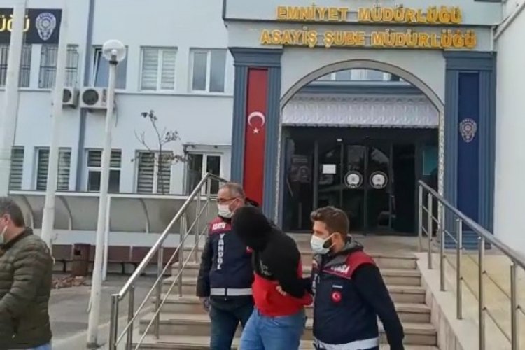 Bursa'da cezaevinden izinli çıkan kapkaççı boş durmadı