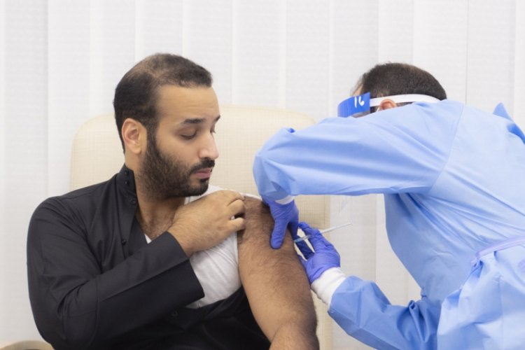 İran, 1 milyon doz korona virüs aşısı satın alacak