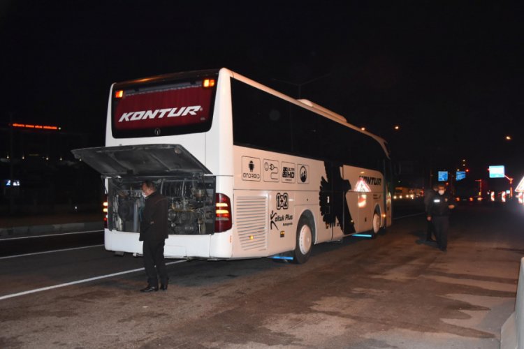 Yolcu otobüsünün bagajından 6 kaçak göçmen çıktı