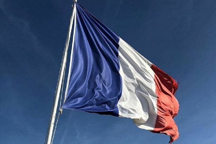 Fransa'da sokağa çıkma yasağı başlıyor