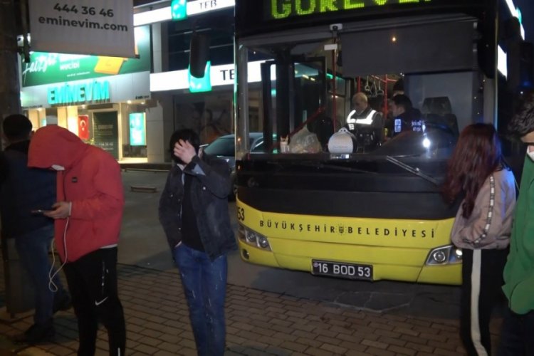 Bursa'da kısıtlamayı delip minibüsle gezdiler, 'Uyuşturucu satmaya çıktık' dediler