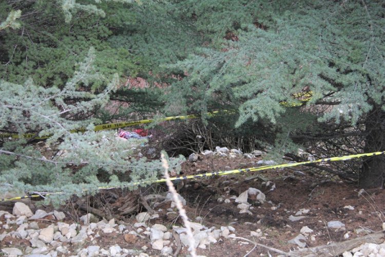 13 g&uuml;nd&uuml;r kayıp olarak aranırken il sınırı dışında cesedi bulundu