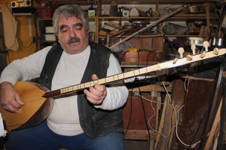 Bursa'da bağlama sanatçısı Şahmerdan Gül hayatını kaybetti