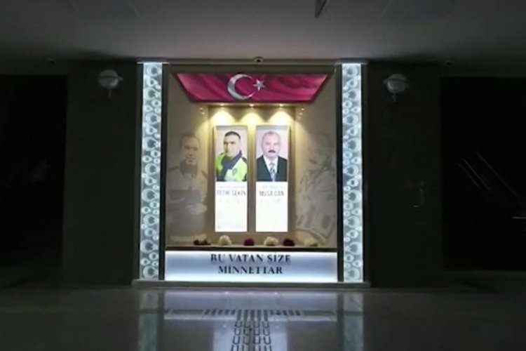 İzmir Cumhuriyet Başsavcılığı adliye şehitlerini kliple andı