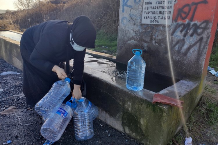 İstanbul'da 30 saatlik su kesintisi öncesi su telaşı