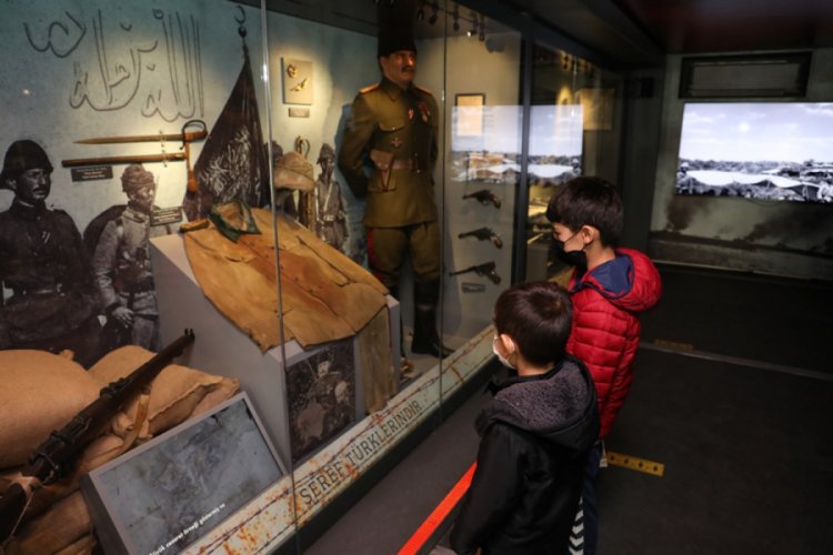Çanakkale Savaşları Mobil Müzesi Bursa İnegöl'e geldi