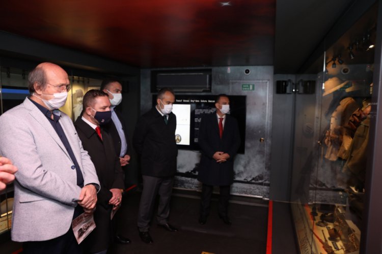 Çanakkale gururu, Bursa'da Mobil Müze'de yaşıyor