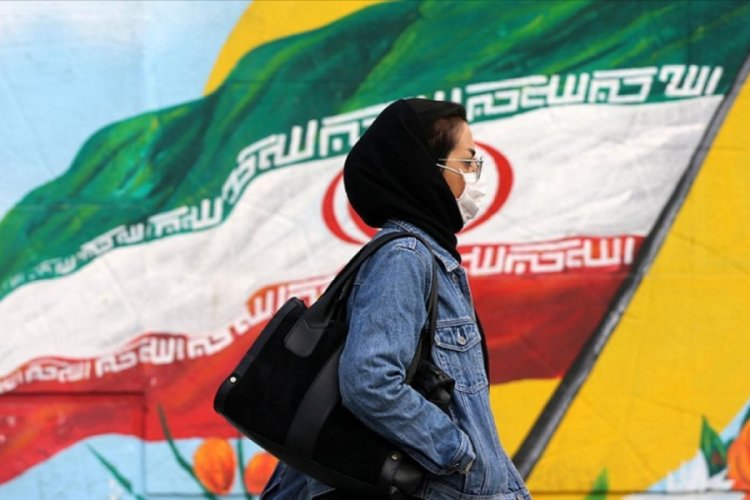 İran'da son 24 saatte Kovid-19'dan 82 kişi hayatını kaybetti