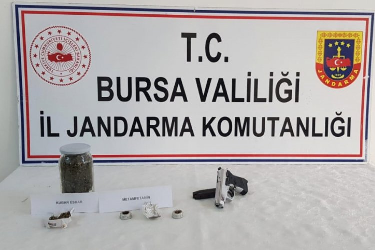 Bursa'da jandarma uyuşturucuya geçit vermiyor