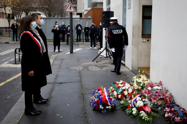 Fransa'da Charlie Hebdo saldırısının yıldönümü için tören düzenlendi
