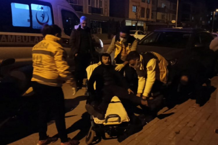 Bursa'da polisten kaçan motosikletli kaza yapıp yaralandı, üzerinden uyuşturucu ve tabanca çıktı