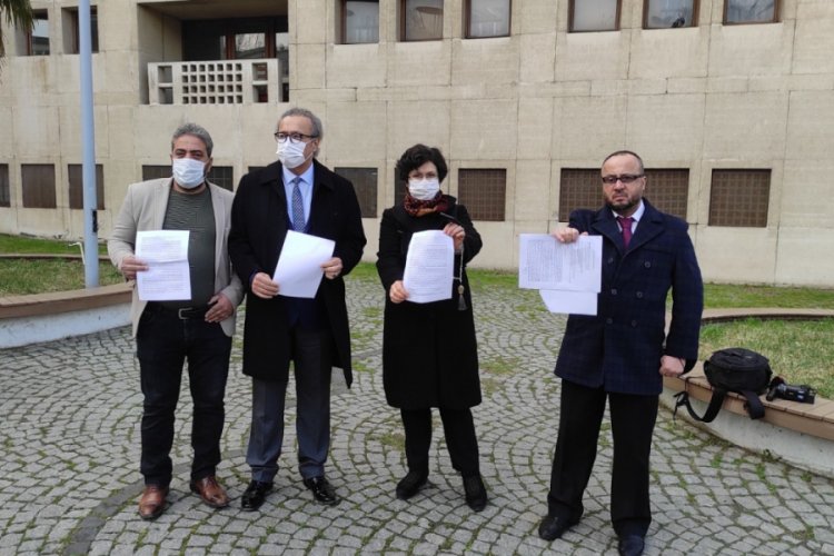 'Aşı yaptırmayan vatan hainidir' diyen profesöre Bursa'dan suç duyurusu