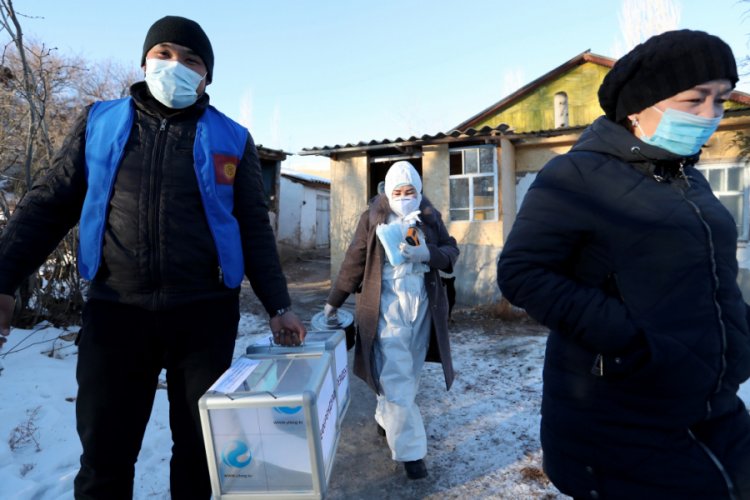 Kırgızistan'da oy verme işlemi sona erdi
