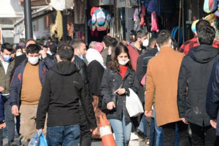 Vakaların düştüğü Diyarbakır'da sokaklar yine doldu