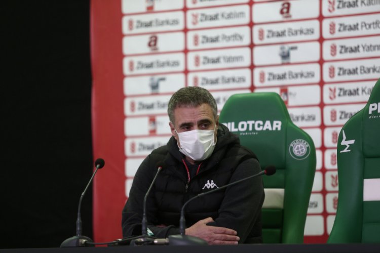Antalyaspor Teknik Direktörü Yanal: "Disiplinli oynadık"
