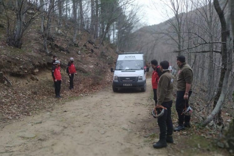 Bursa'da ormanlık yerde mahsur kalan kişi kurtarıldı