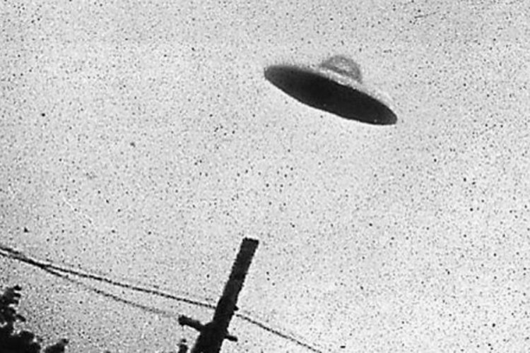 CIA elindeki tüm UFO belgelerini kamuya açtığını duyurdu