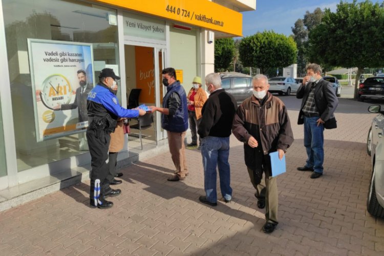 Polis korona aşısı dolandırıcılığına karşı uyardı
