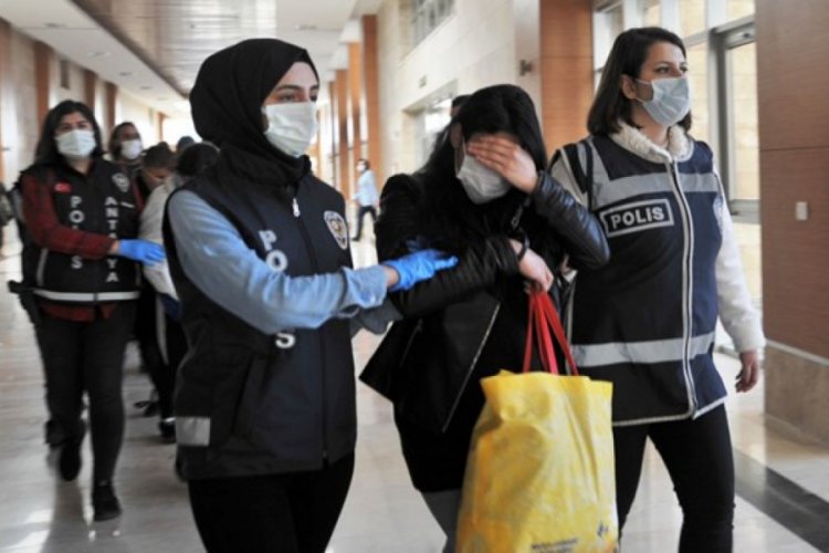 'Altın Kızlar'dan 1 milyon liralık vurgun