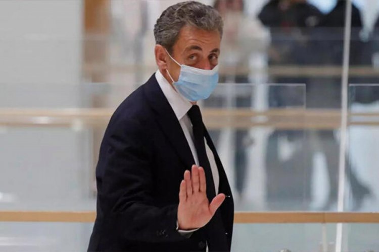 Sarkozy'ye karşı bir soruşturma daha açıldı!