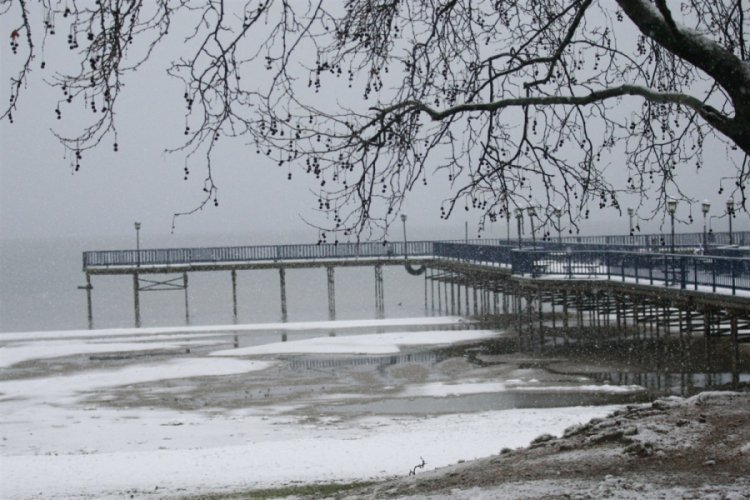 Bursa'da kar yağışı, İznik Gölü'ne can suyu oldu