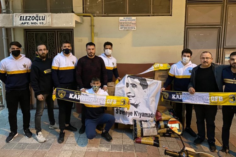 Karacabey Genç Fenerbahçeliler'den erzak yardımı