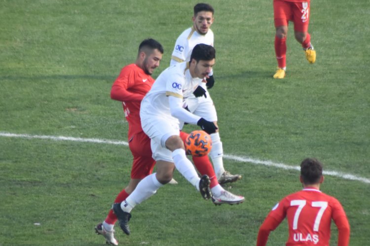 İneg&ouml;lspor Sancaktepe'yi farklı yendi