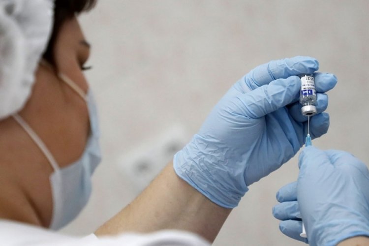 Rusya'nın EpiVacCorona aşısının etkinlik oranı açıklandı