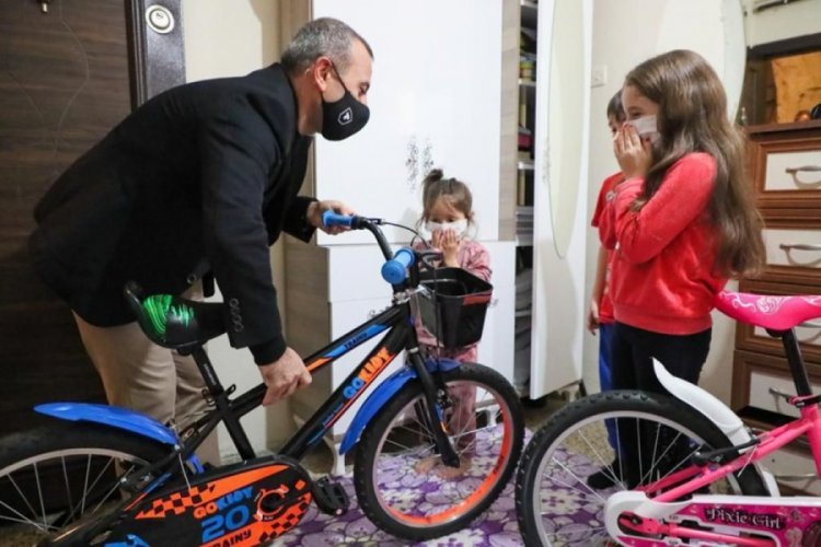 Ordu Valisi Sonel'den 2 bin 122 yetim ve &ouml;ks&uuml;z &ccedil;ocuğa yardım