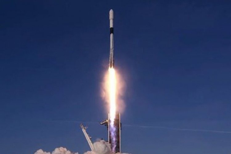 SpaceX, 60 internet uydusunu daha uzaya fırlattı