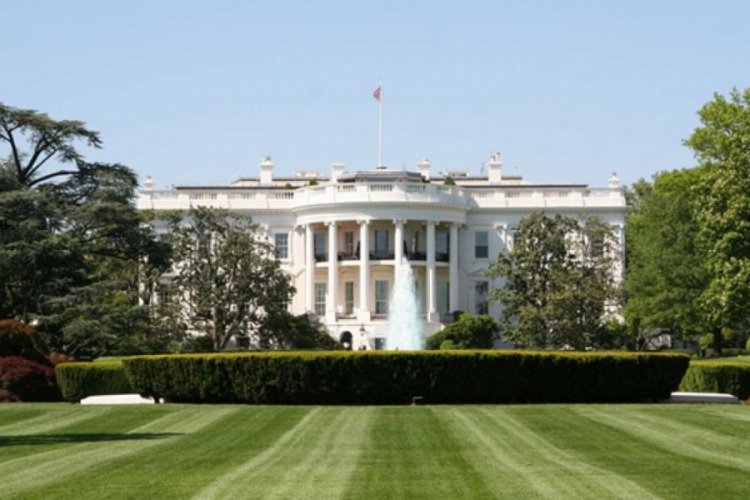 Beyaz Saray'ın internet sitesinde gizli mesaj bulundu