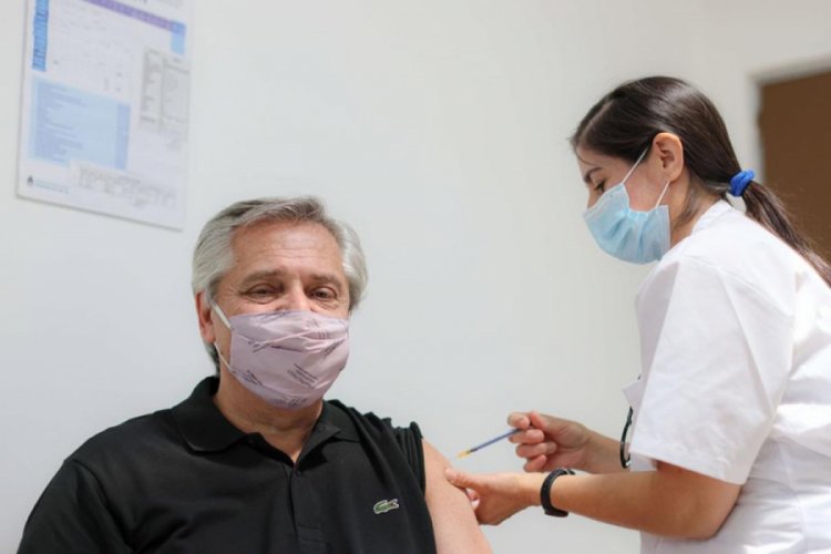 Arjantin Devlet Başkanı Fernandez'e Sputnik V aşısı yapıldı