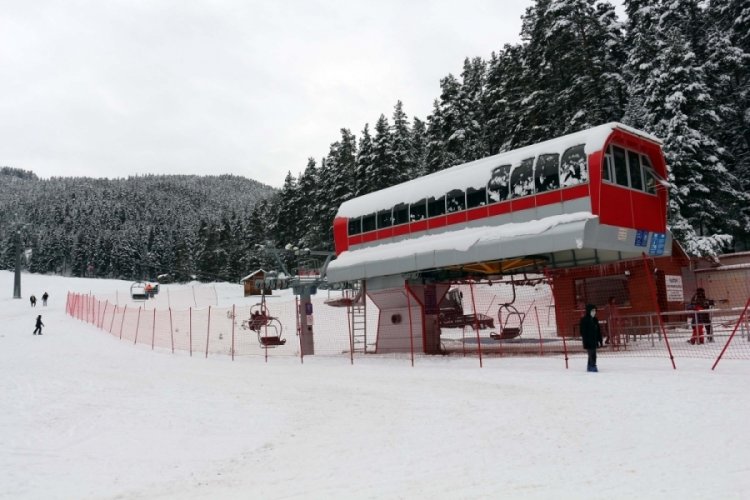 Ilgaz Yıldıztepe Kayak Merkezi'nde kayak sezonu açıldı