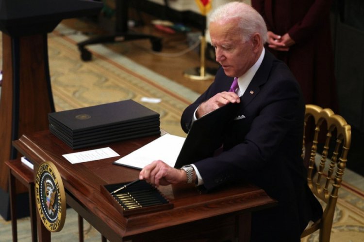 Joe Biden'ın saati tartışma yarattı