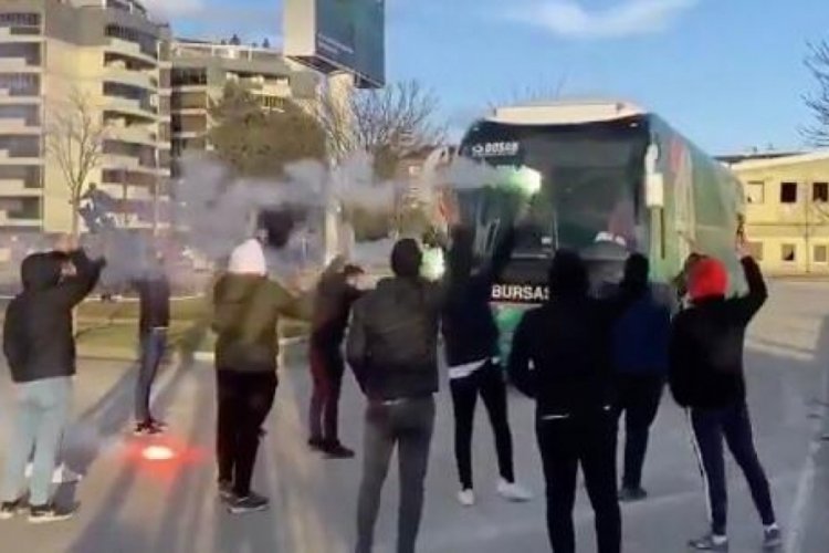 Teksas'tan Bursaspor'a meşaleli karşılama