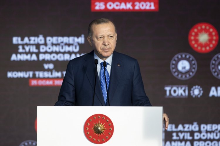 Cumhurbaşkanı Erdoğan: Devlet yük değildir, devlet yük alır