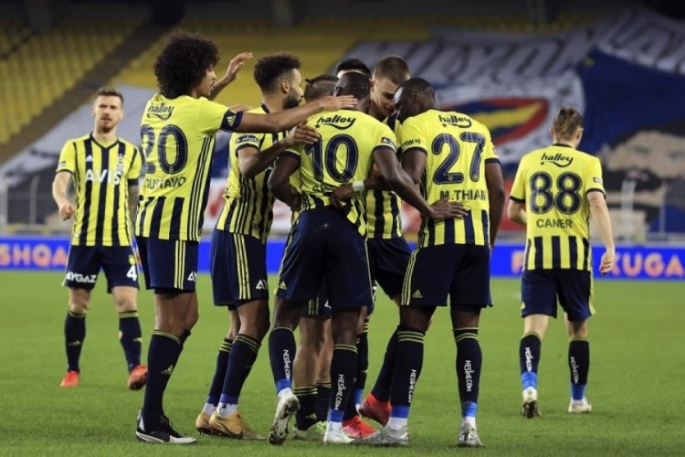 Fenerbahçe puan ortalamasında zirveye ortak oldu