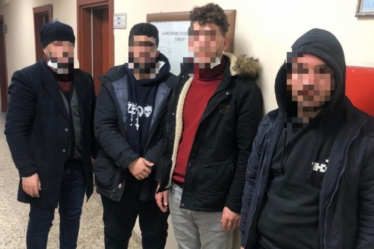 İtalya'ya kaçmak isteyen 4 kişi limandaki konteynerde yakalandı